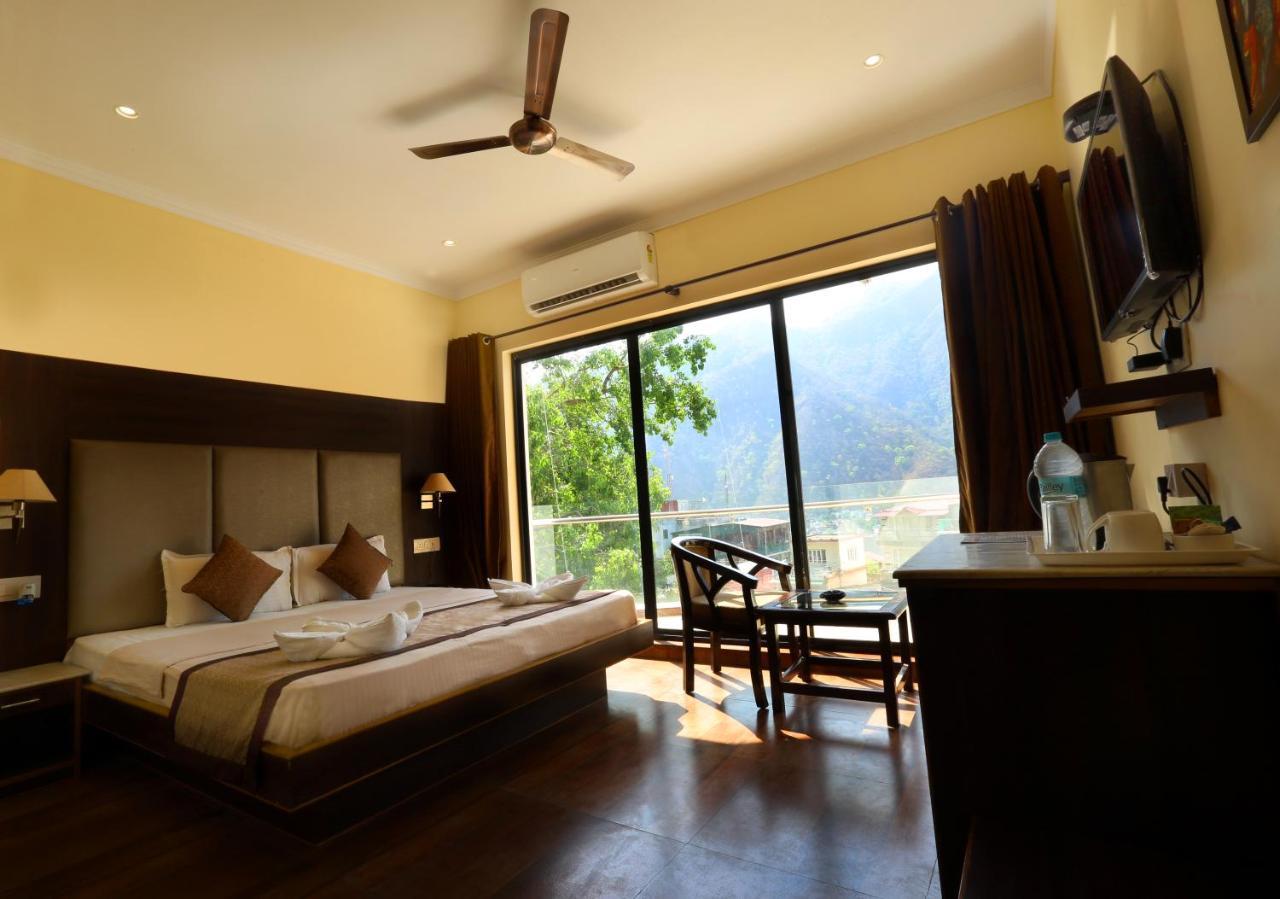 Hotel Peepal Tree Rishikesh Bagian luar foto