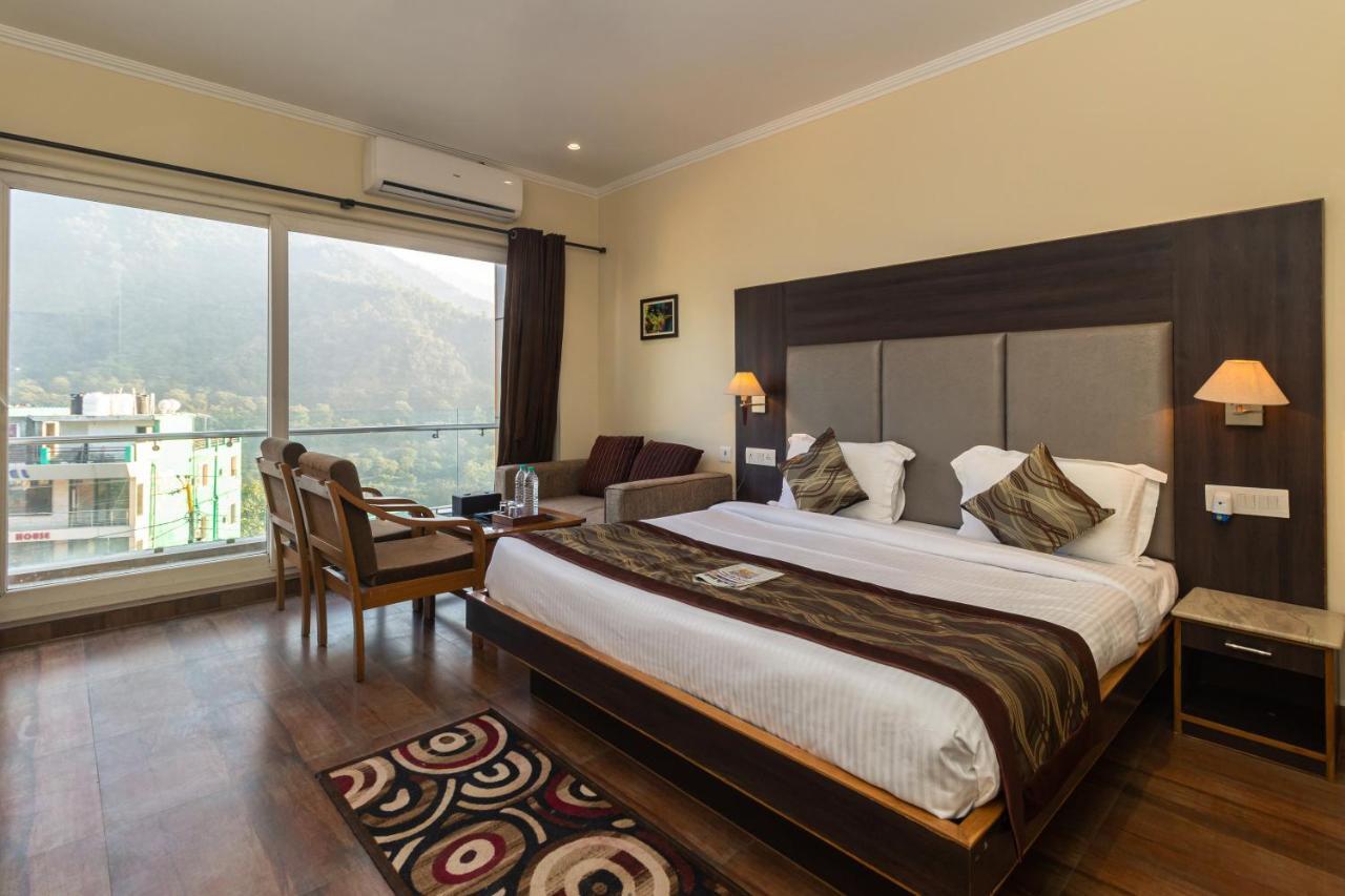 Hotel Peepal Tree Rishikesh Bagian luar foto