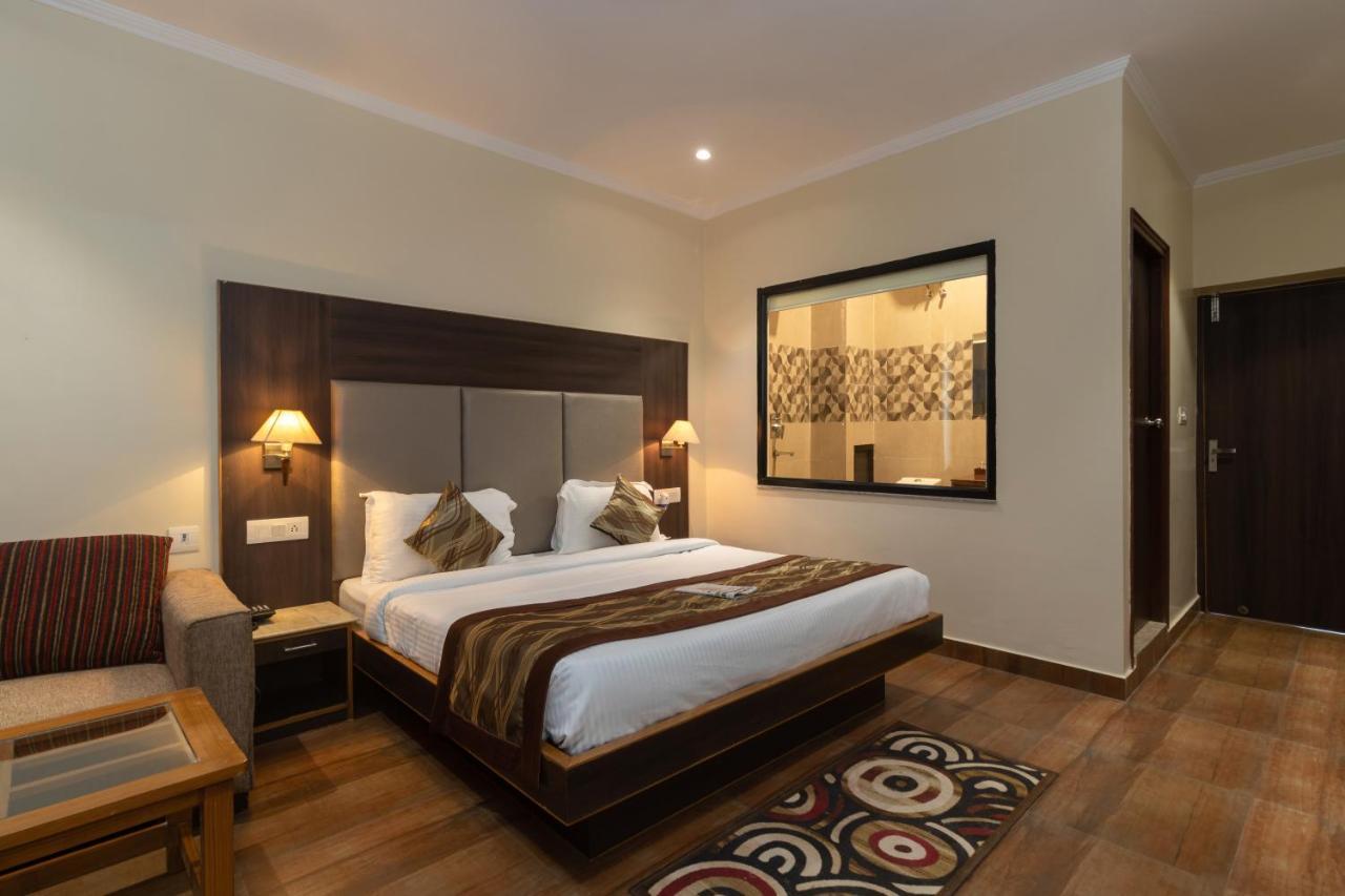 Hotel Peepal Tree Rishikesh Bagian luar foto